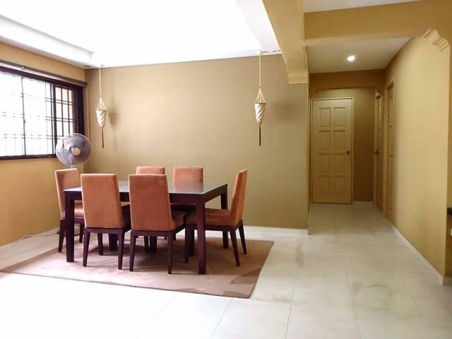 Room for rent in Yuhua, Singapore