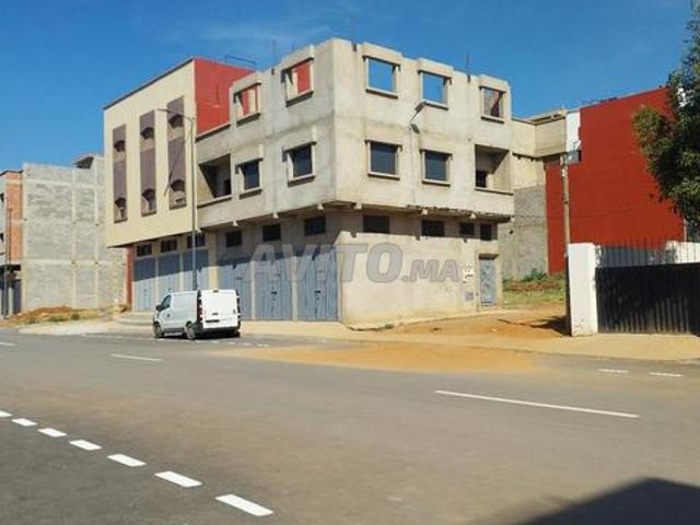 Local commercial location à Salé