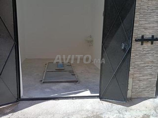 Local commercial location à Rbat