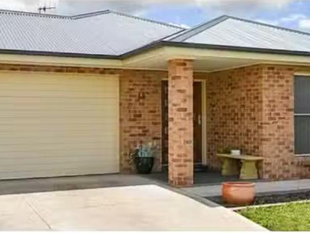 House for rent in Bathurst, New South Wales