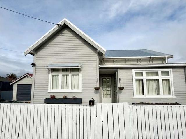 House for sale in Fairdown, West Coast
