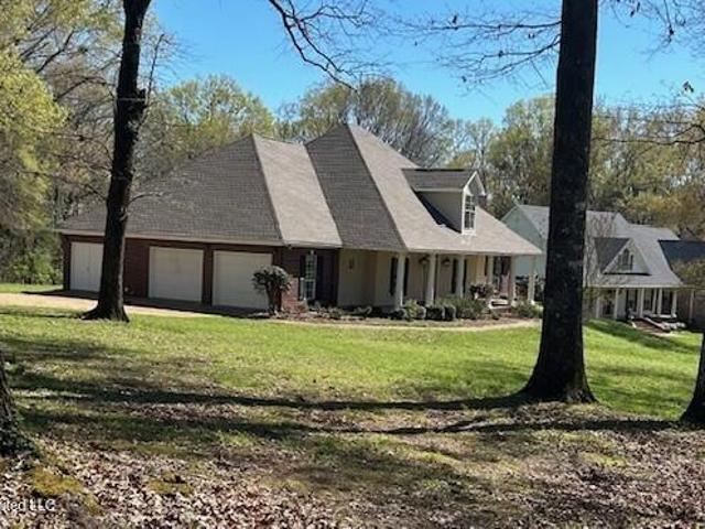 House for sale in Raymond, Mississippi