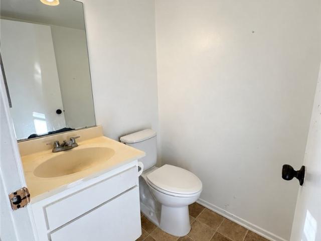 Townhouse for sale in Woodbridge, Irvine