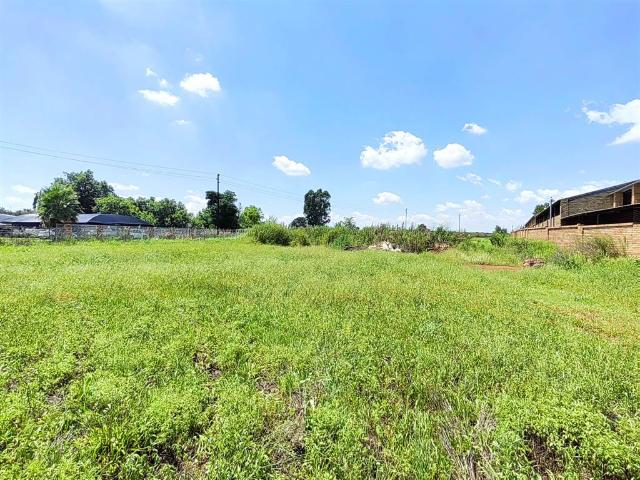 Land for sale in Dr Kenneth Kaunda, North West