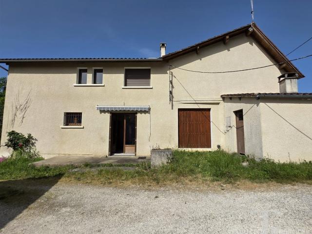 Maison vente à Nontron, Saint-front-d'alemps