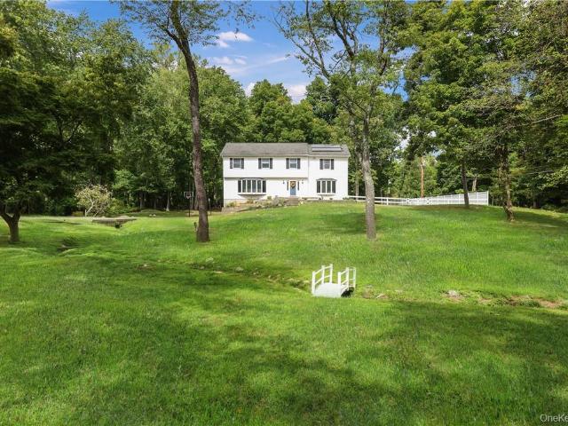 House for sale in Amawalk, New York