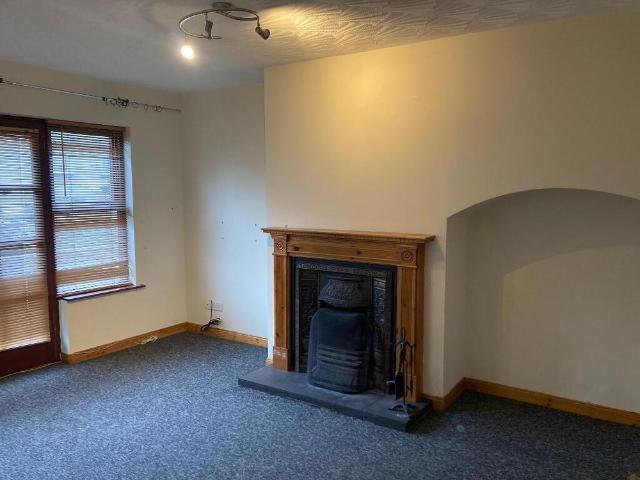 Townhouse for rent in Ballymoney, Northern Ireland