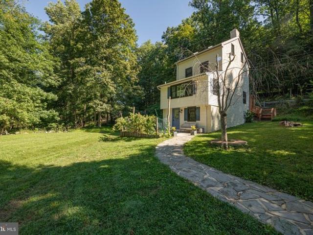 House for sale in Chester, Pennsylvania