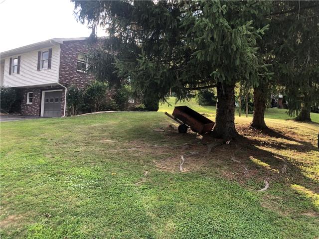 House for sale in Smithfield, Pennsylvania