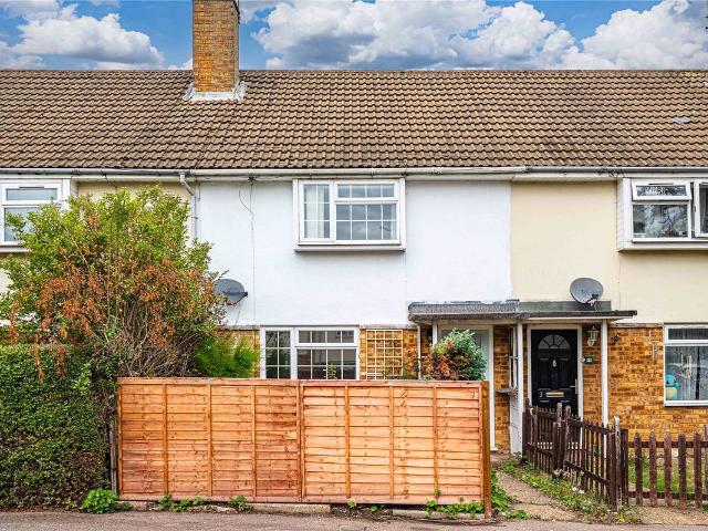 House for rent in Pouchen End, Hertfordshire