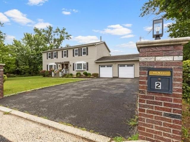 House for sale in Piscataway, New Jersey