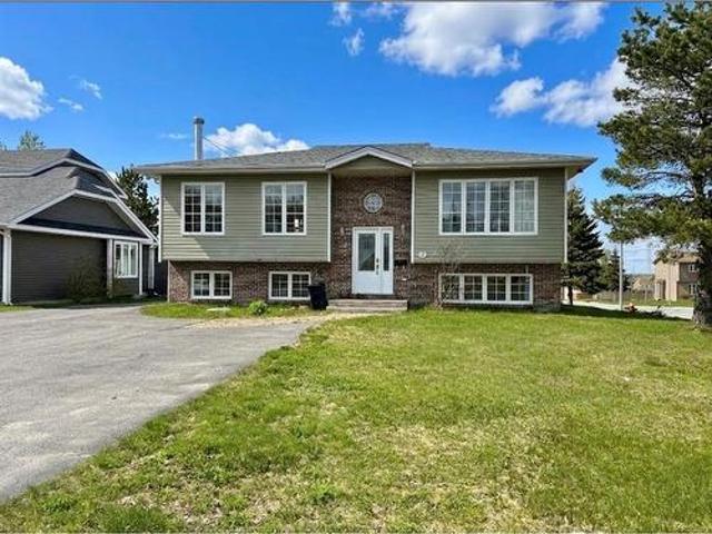 House for sale in Benton, Newfoundland And Labrador