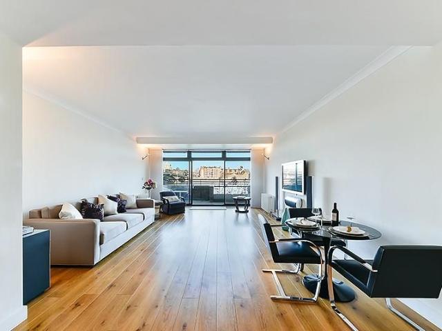 Apartment for rent in Battersea, Greater London