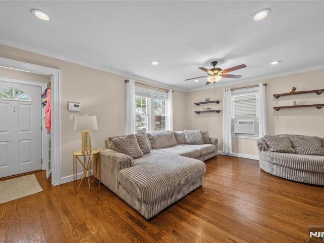 House for sale in Bloomfield, New Jersey