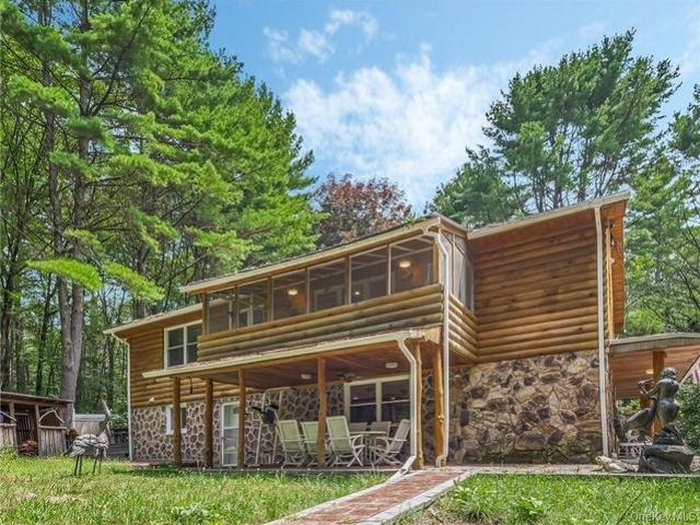 House for sale in Glen Spey, New York