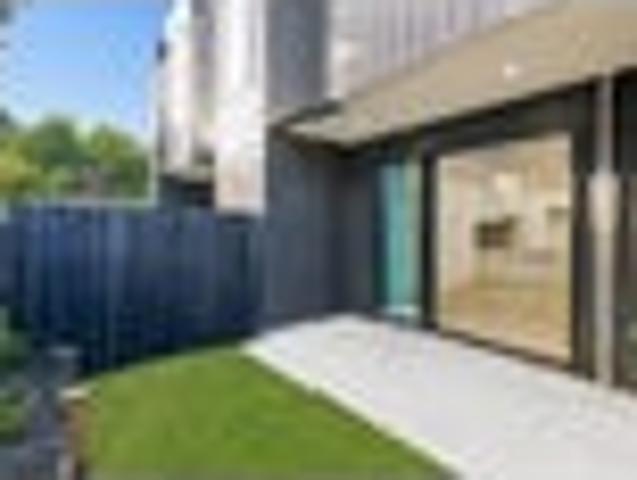 Townhouse for sale in Owhata