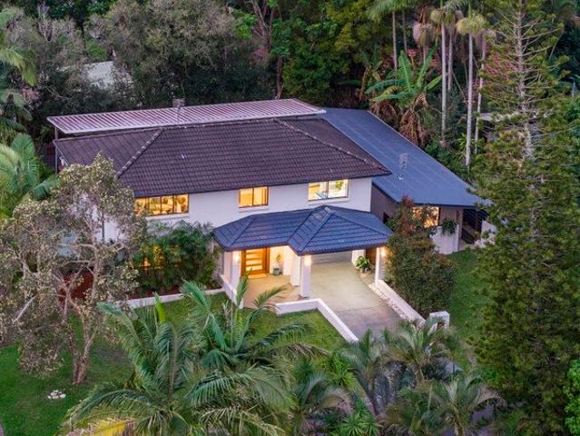 House for sale in Ocean Shores, New South Wales