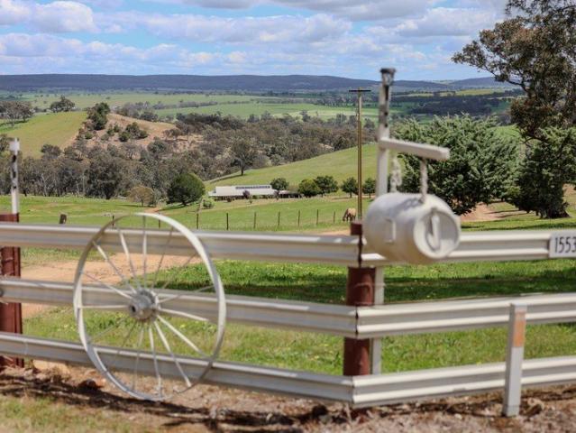 Cottage for sale in Young, Hilltops Council