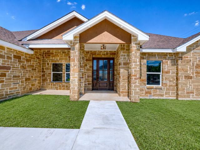 House for sale in Uvalde, Uvalde County