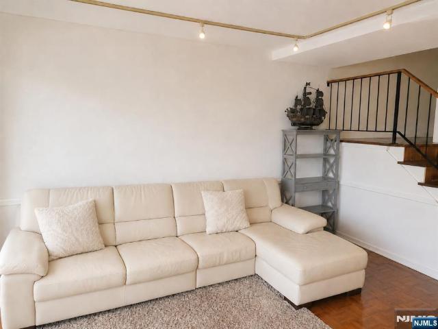 House for sale in Fort Lee, New Jersey