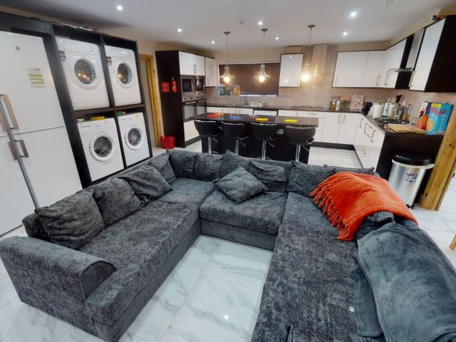 House for rent in Metchley, Birmingham