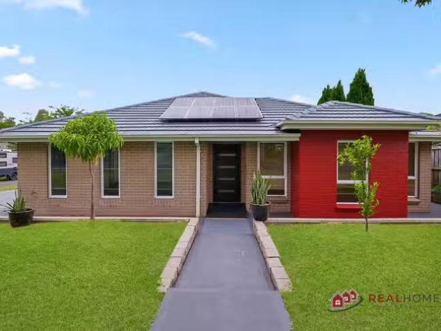 House for rent in Stanhope Gardens