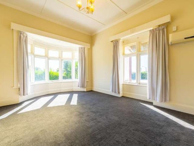 House for rent in Otakou