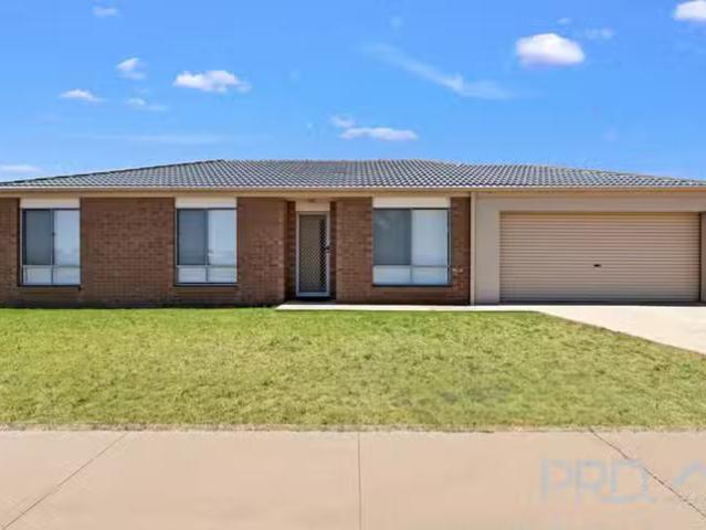House for rent in Red Cliffs, Victoria