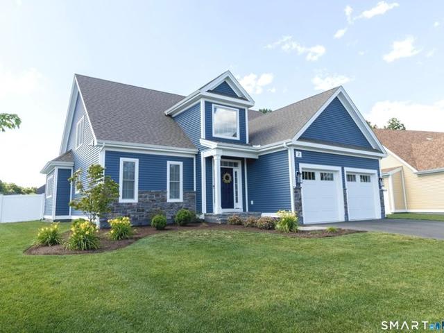 House for sale in Cromwell, Connecticut