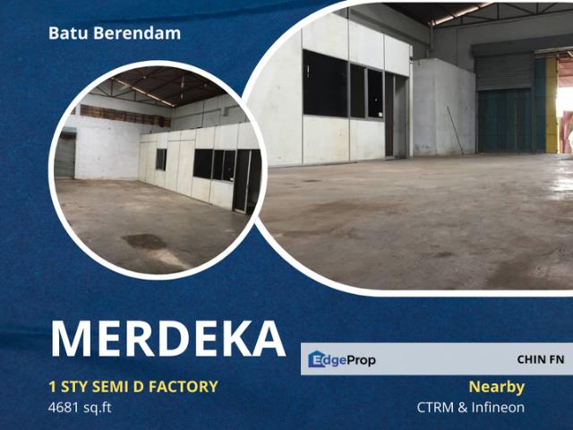 Warehouse for sale in Malaka