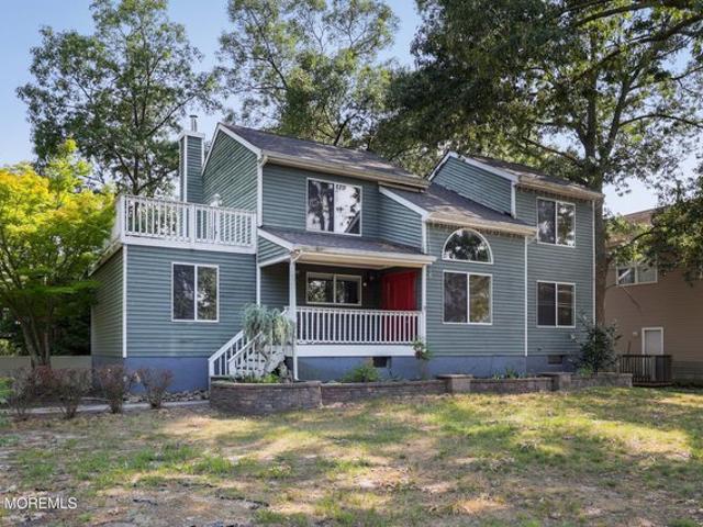 House for sale in Bayville, New Jersey
