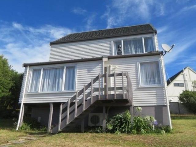 House for rent in Churton Park, Wellington