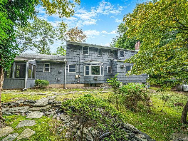 House for sale in Stony Brook, Town of Brookhaven