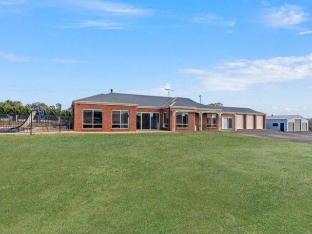 House for sale in Pyalong, Victoria