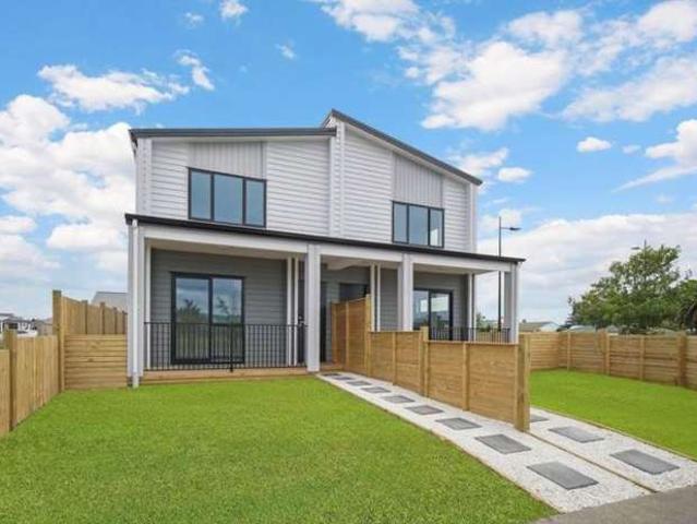 House for sale in Awhitu