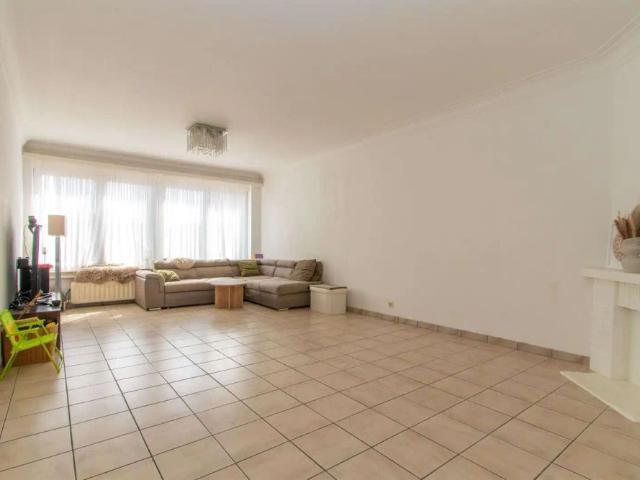 Appartement location à Sint-pieters-leeuw, Brabant