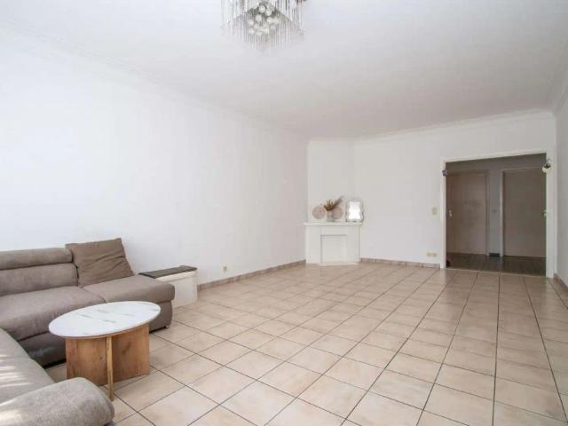 Appartement location à Sint-pieters-leeuw, Brabant