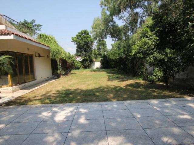 House for sale in لاہور چھاؤنی, Lahore Cantt