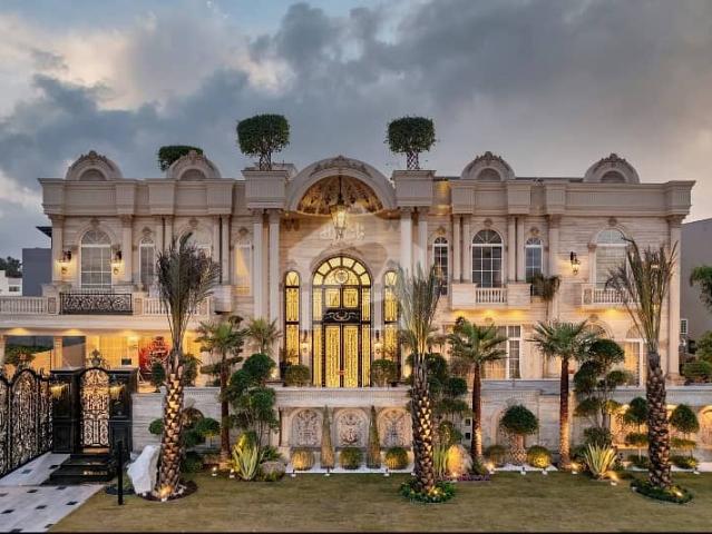 House for sale in لاہور, لاہور ڈویژن