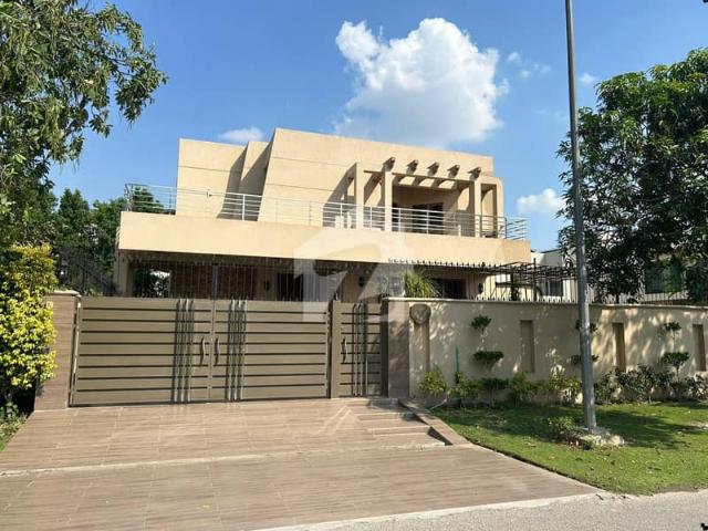 House for sale in لاہور, لاہور ڈویژن