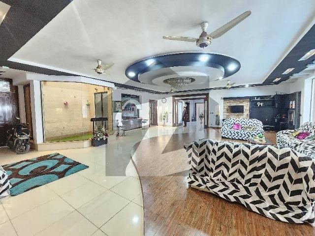 Building for rent in Rawalpindi, Islamabad Capital Territory