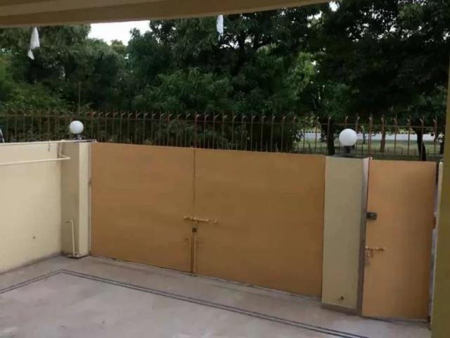 House for rent in F-7/2, اسلام آباد