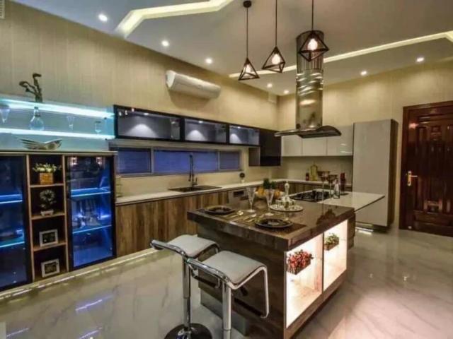 House for sale in ڈیڑھ پنڈی, لاہور ڈویژن