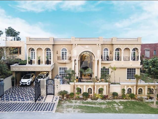 House for sale in لاہور, لاہور ڈویژن
