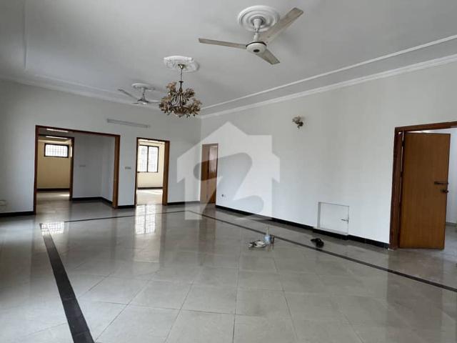 Property for rent in لاہور, لاہور ڈویژن