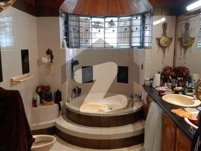 House for sale in لاہور, لاہور ڈویژن