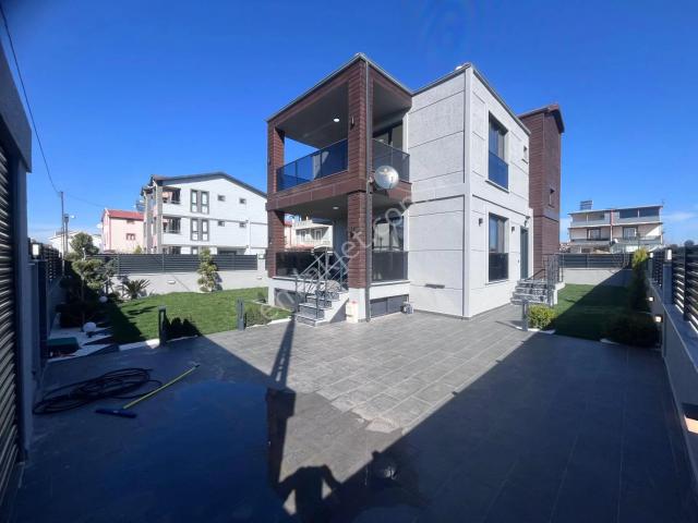 Marmaraereğlisi, Tekirdağ içerisinde satılık Villa