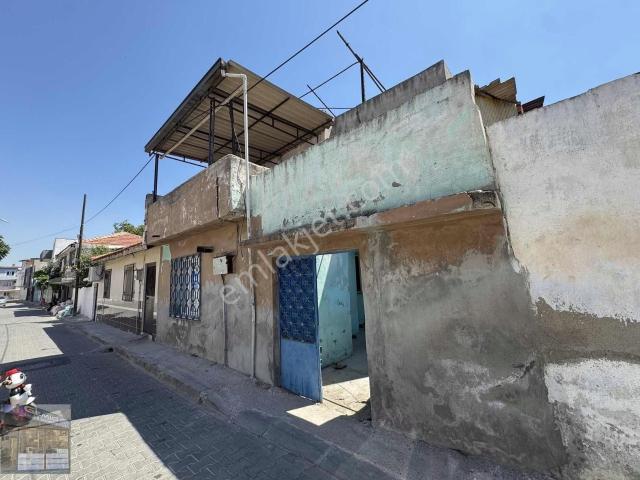 Turgutlu içerisinde satılık Villa