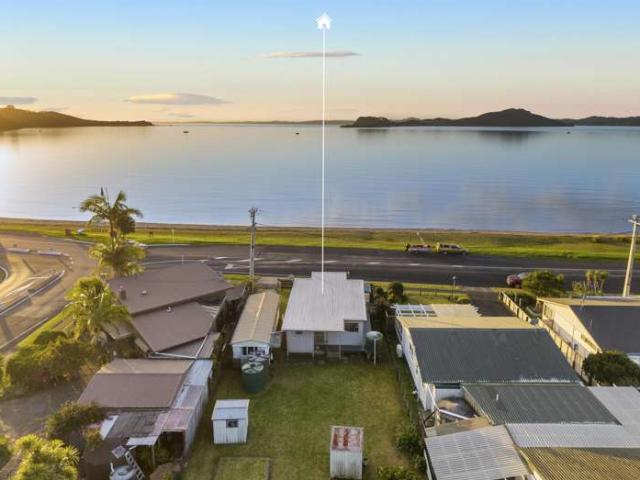 House for sale in Kawakawa Bay