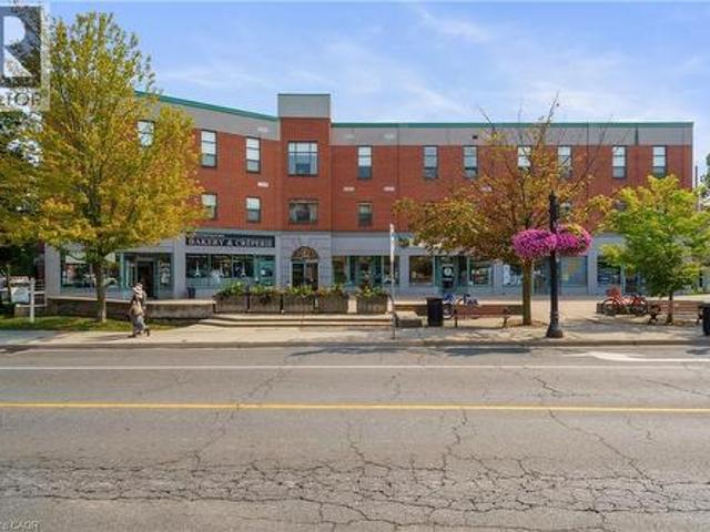Condo for sale in Ancaster, Ontario